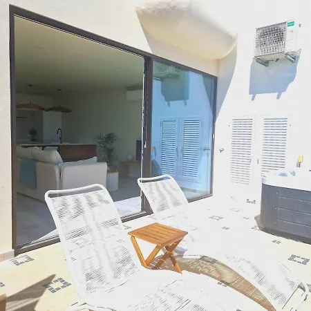 アパート Romantic Escape - Private Jacuzzi And Wow Seaview ラゴス