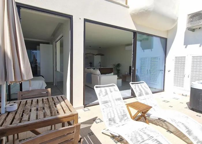 Romantic Escape - Private Jacuzzi And Wow Seaview