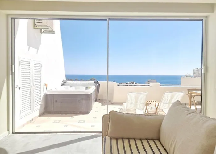 Romantic Escape - Private Jacuzzi And Wow Seaview *